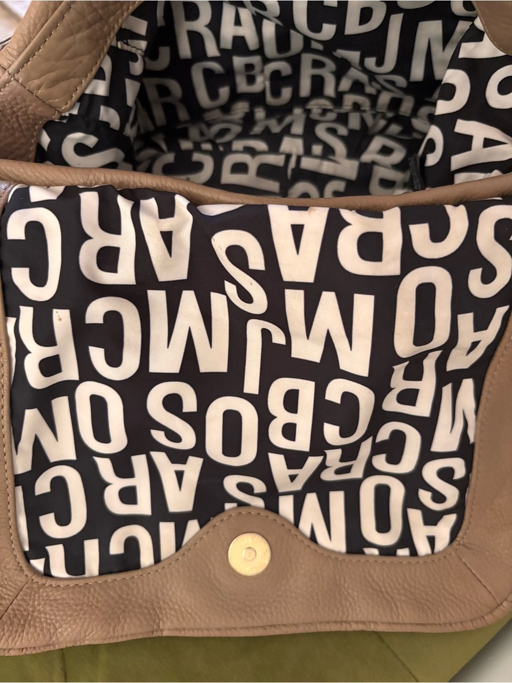 Marc by Marc Jacobs Taupe Pebbled Leather Shoulder Bag with Gold Hardware - Picture 5 of 16